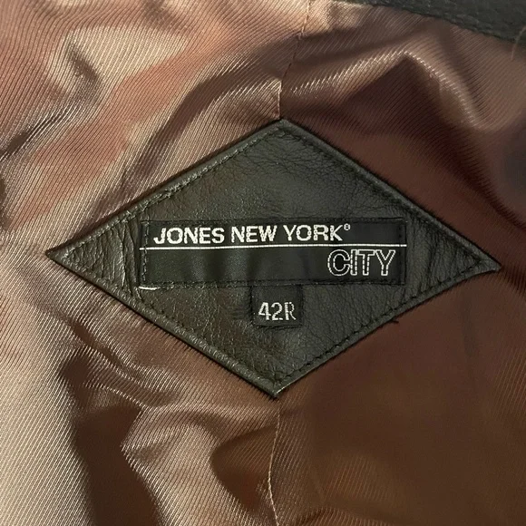 94. Jones New York Men’s Chocolate Brown Leather Jacket